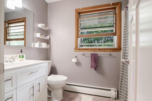 569 Driftwood Road, Saint Paul, MN 55112