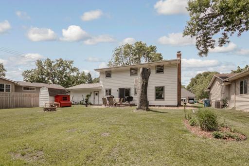 569 Driftwood Road, Saint Paul, MN 55112