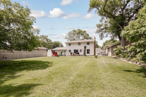 569 Driftwood Road, Saint Paul, MN 55112