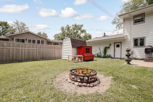 569 Driftwood Road, Saint Paul, MN 55112