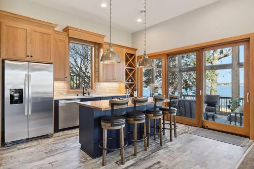 3100 Island View Drive, Mound, MN 55364