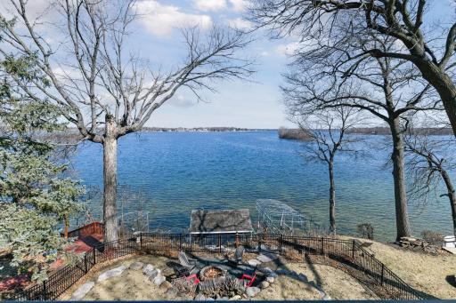 3100 Island View Drive, Mound, MN 55364