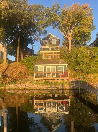 3100 Island View Drive, Mound, MN 55364