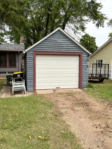845 12th Street, Windom, MN 56101