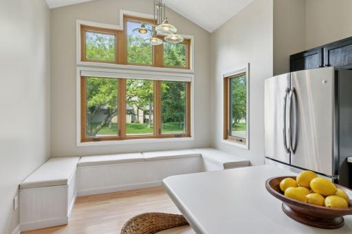 19001 Twilight Trail, Eden Prairie, MN 55346