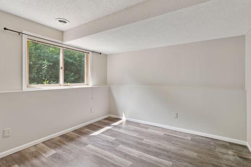 19001 Twilight Trail, Eden Prairie, MN 55346