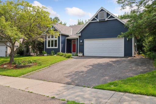19001 Twilight Trail, Eden Prairie, MN 55346