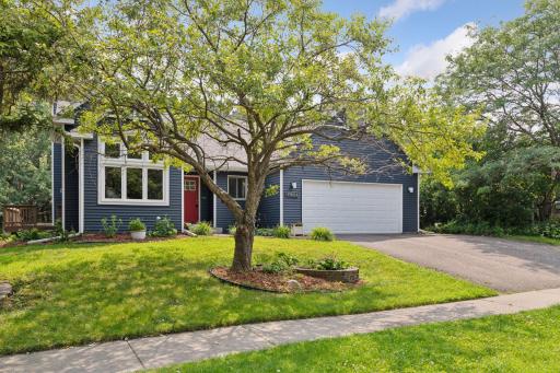 19001 Twilight Trail, Eden Prairie, MN 55346