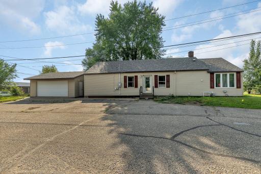 113 Barracuda Avenue NE, Avon, MN 56310