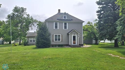 506 Steele Avenue, Hope, ND 58046