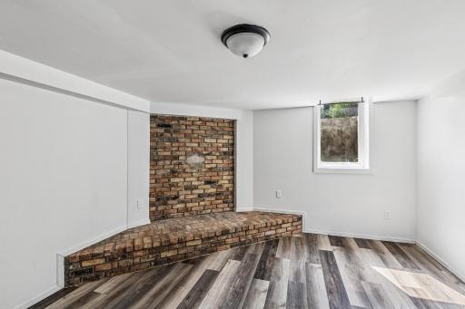 1351 3rd Street E, Saint Paul, MN 55106