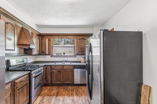1351 3rd Street E, Saint Paul, MN 55106