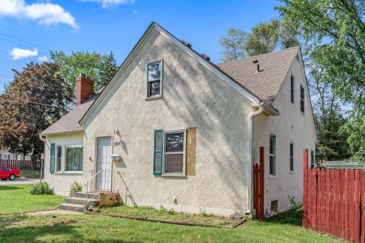 1351 3rd Street E, Saint Paul, MN 55106