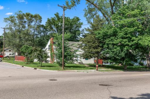 1351 3rd Street E, Saint Paul, MN 55106
