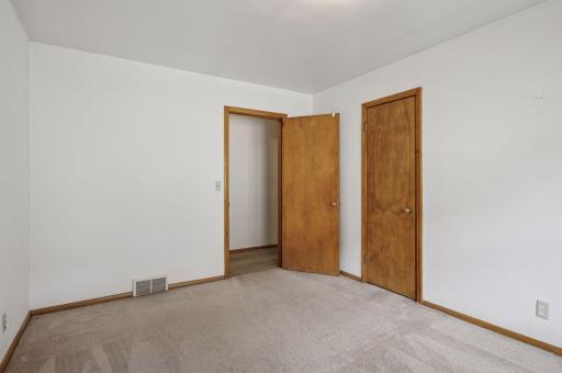3544 Spain Place, Minneapolis, MN 55418