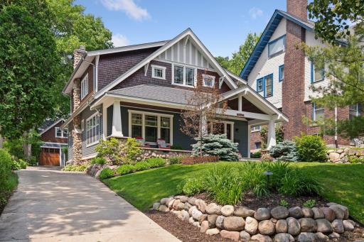 2100 Irving Avenue S, Minneapolis, MN 55405