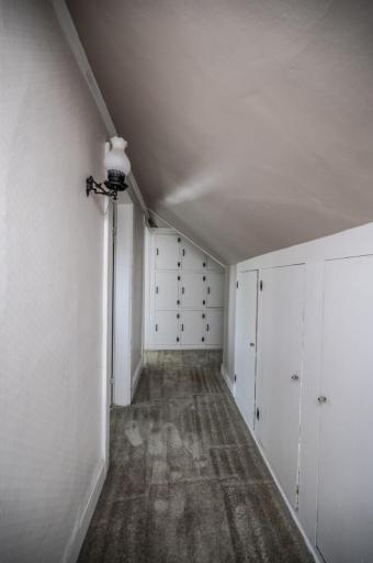 320 Walnut St Farmington MN-large-030-029-Hallway-666x1000-72dpi.jpg
