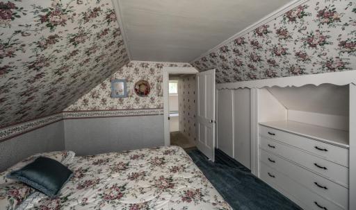 320 Walnut St Farmington MN-large-032-032-Bedroom 3-1500x890-72dpi.jpg