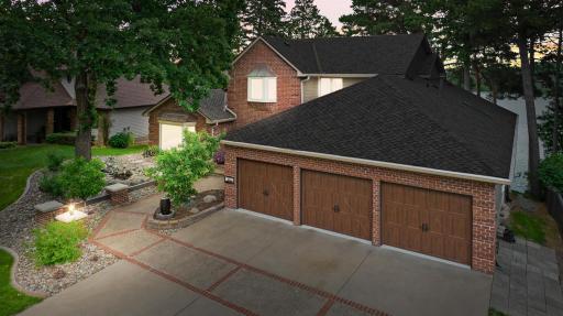 This home is the perfect blend of wow-worthy design and down-to-earth comfortâwhere every space feels both stunning and easy to enjoy. It offers room to relax, play, gather, and soak in the beauty of your surroundings.