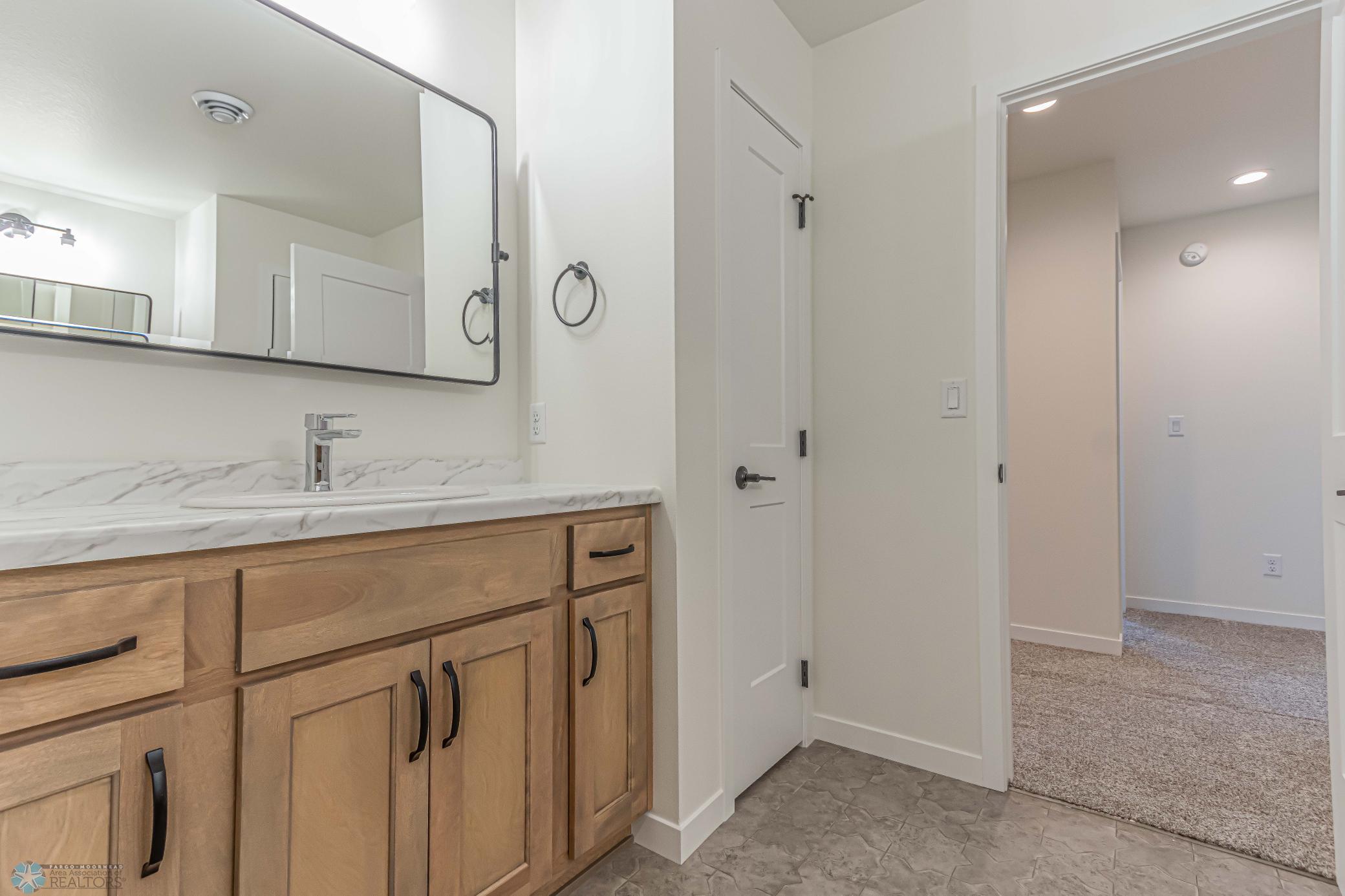 7369 29th St S, Fargo, ND-41.jpg