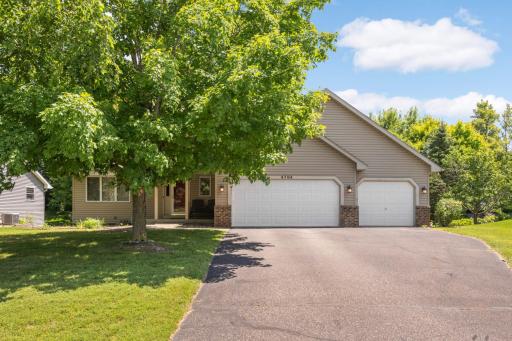4704 Weston Hills Drive, Saint Paul, MN 55123