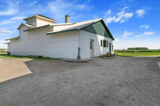 10758 460th Street SE, Fertile, MN 56540