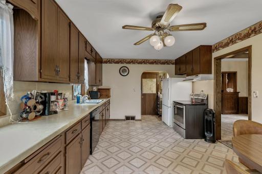 16216 545th Avenue, Cosmos, MN 56228