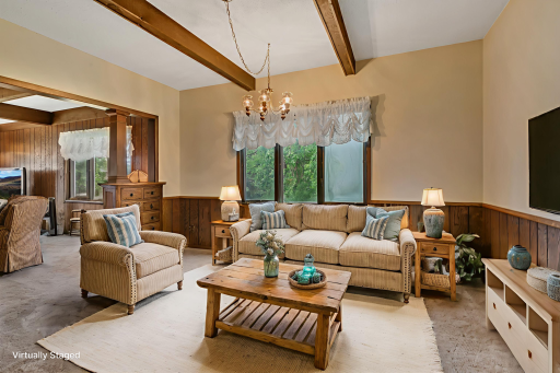 042A1035 - Living Room - Farmhouse - 3.jpg