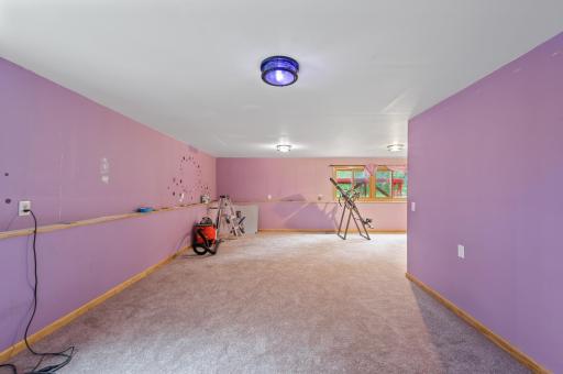 9307 Vincent Avenue N, Brooklyn Park, MN 55444