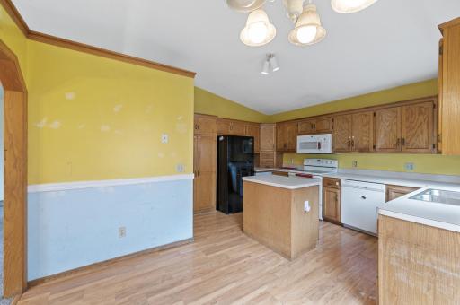 9307 Vincent Avenue N, Brooklyn Park, MN 55444
