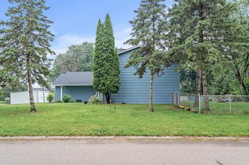 9307 Vincent Avenue N, Brooklyn Park, MN 55444
