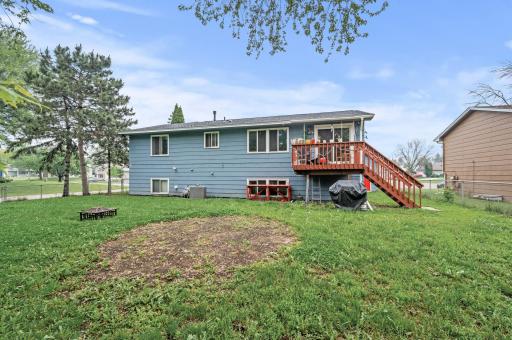 9307 Vincent Avenue N, Brooklyn Park, MN 55444