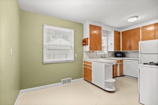 2713 Glenwood Avenue, Minneapolis, MN 55405
