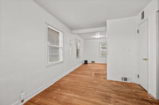 2713 Glenwood Avenue, Minneapolis, MN 55405