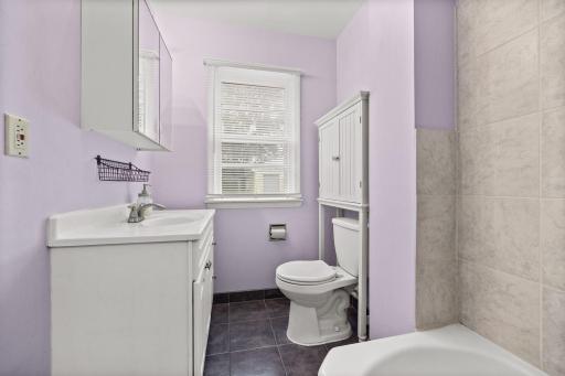 2713 Glenwood Avenue, Minneapolis, MN 55405