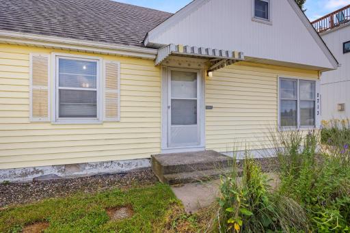 2713 Glenwood Avenue, Minneapolis, MN 55405