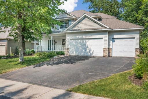 10426 Hidden Oaks Lane N, Champlin, MN 55316