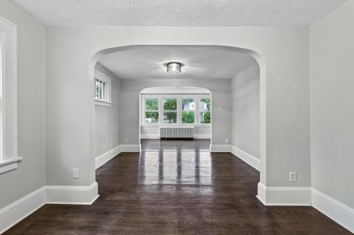 2015 Bush Avenue E, Saint Paul, MN 55119