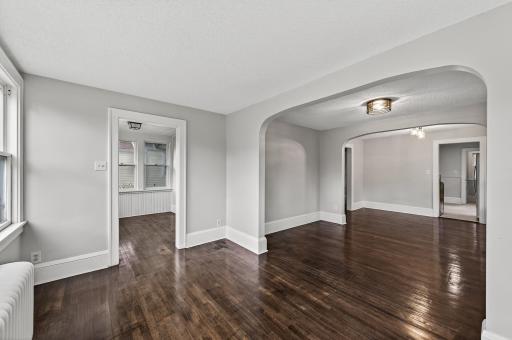 2015 Bush Avenue E, Saint Paul, MN 55119