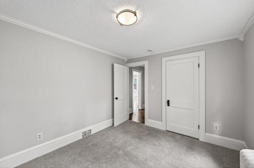 2015 Bush Avenue E, Saint Paul, MN 55119