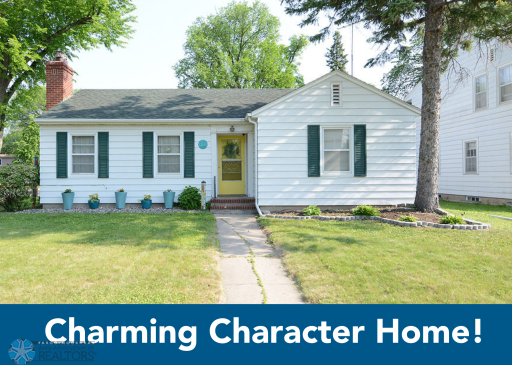 1302 6th Avenue S, Moorhead, MN 56560