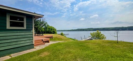 2502 Birchview Drive NW, Baudette, MN 56623