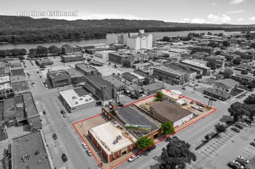 104-108, 114 E 4th Street, Winona, MN 55987