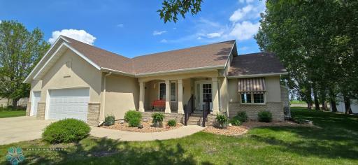 4708 21st Street N, Moorhead, MN 56560