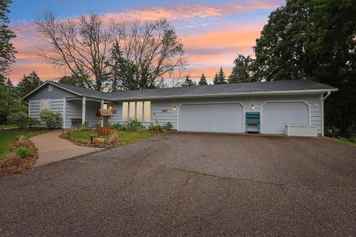 1985 Mabel Court, Chaska, MN 55318