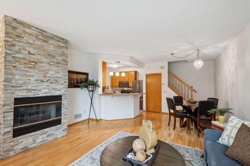 15309 Greenhaven Lane, 111, Burnsville, MN 55306