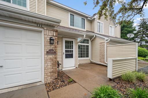 15309 Greenhaven Lane, 111, Burnsville, MN 55306