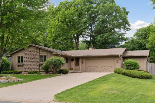 Welcome home. 1698 Roxanna has curb appeal to spare!
