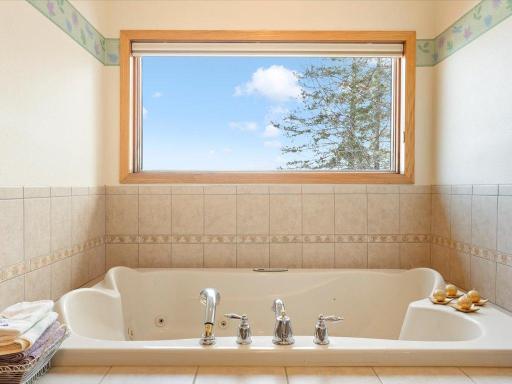 9174 Aloha Lane, Pequot Lakes, MN 56472