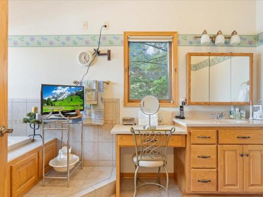 9174 Aloha Lane, Pequot Lakes, MN 56472